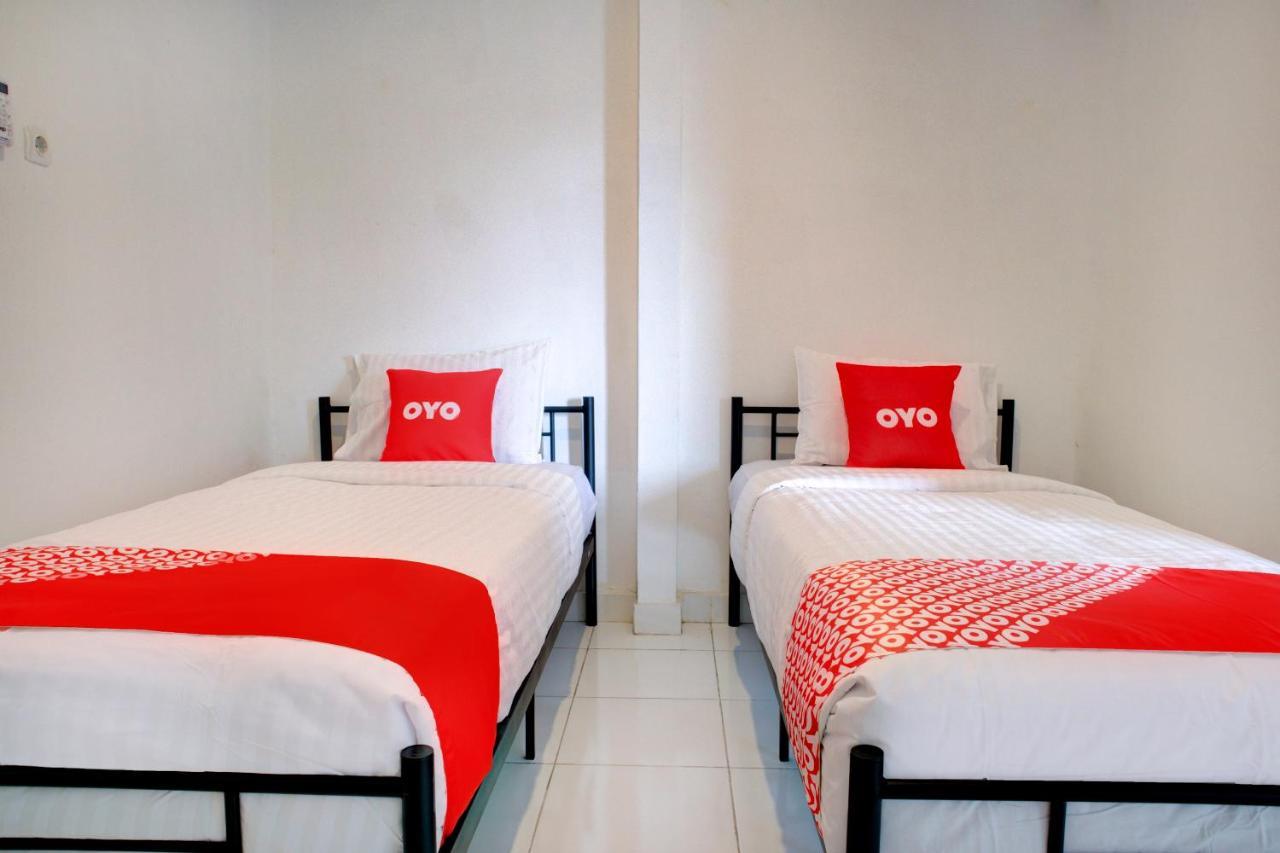 Oyo 3690 Wisma Yani Syariah Padang  Zewnętrze zdjęcie